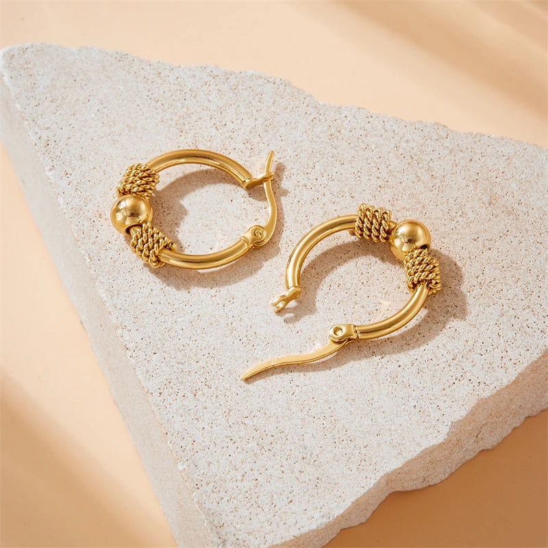 Solvéra Hoops